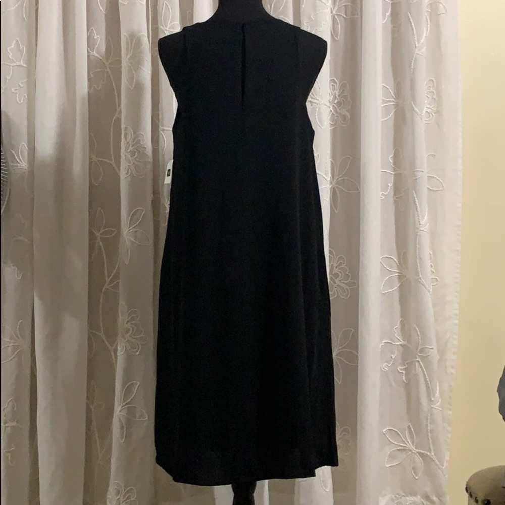 Dress - Picture 4 of 5